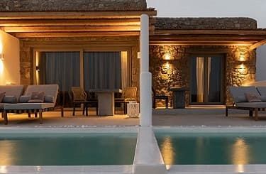 luxury rooms Mykonos, rooms for rent, private pool, villas Greece, Concierge