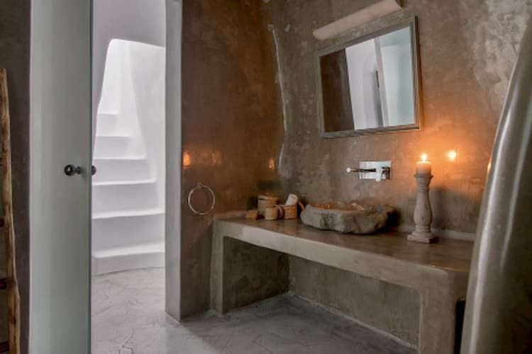 villa bathroom, luxury bathroom, Santorini Villa