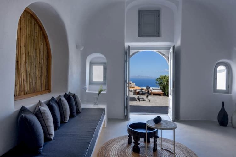 Santorini Villa, villa entrance, luxury villa, romantic villa Santorini