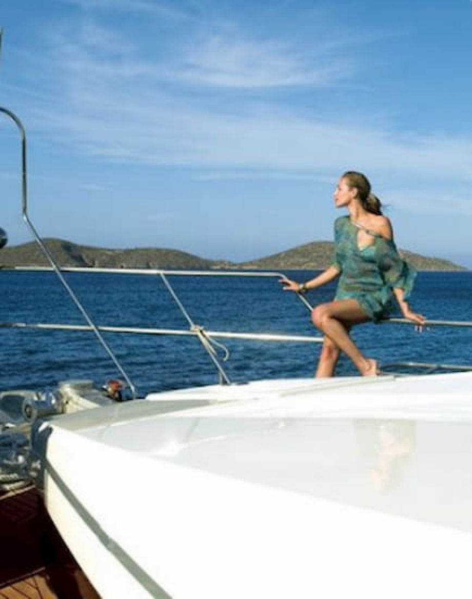 yacht charter Santorini, yacht charter Mykonos, luxury yacht charter